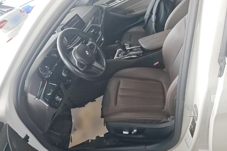 Used BMW 5 Series 2020 525Li M Sport Package Left Front Seat