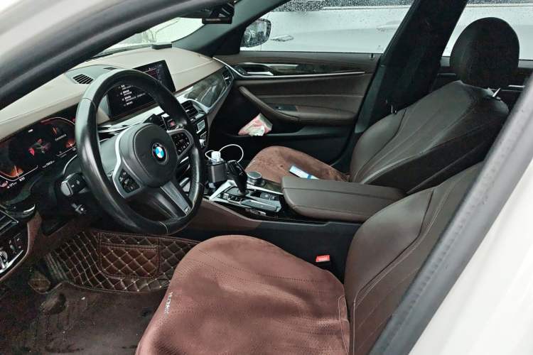 Used BMW 5 Series 2020 525Li M Sport Package Left Front Seat