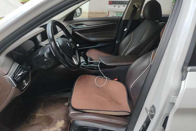 Used BMW 5 Series 2020 530Li xDrive Luxury Package Left Front Seat