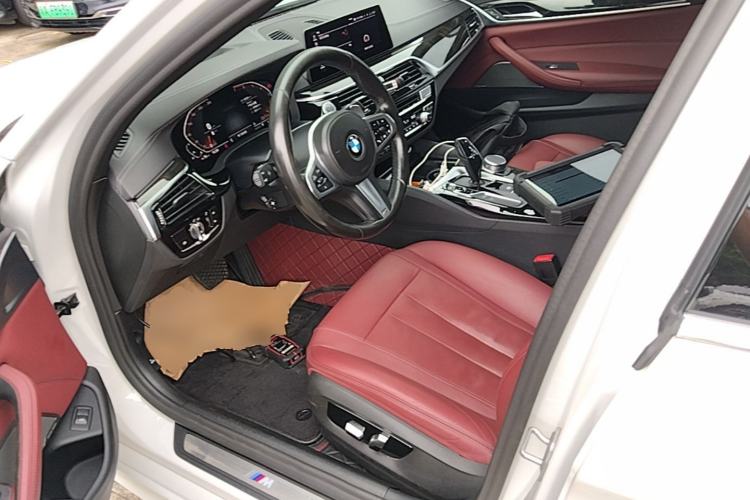 Used BMW 5 Series 2020 530Li Luxury Edition M Sport Package Left Front Seat
