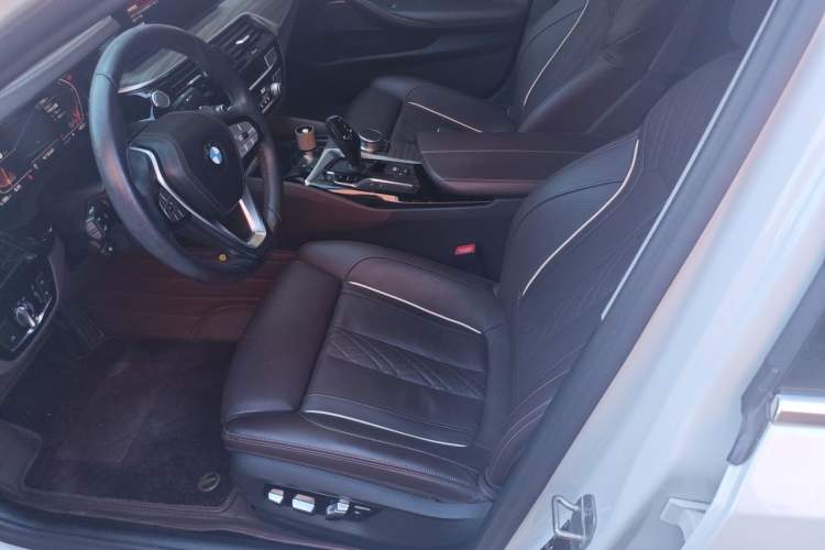 Used BMW 5 Series 2020 530Li Luxury Edition Premium Package Left Front Seat