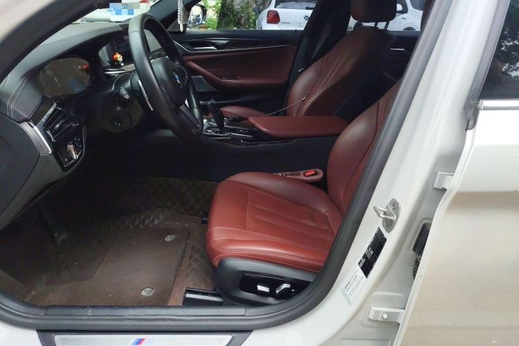 Used BMW 5 Series 2020 530Li Luxury Edition M Sport Package Left Front Seat