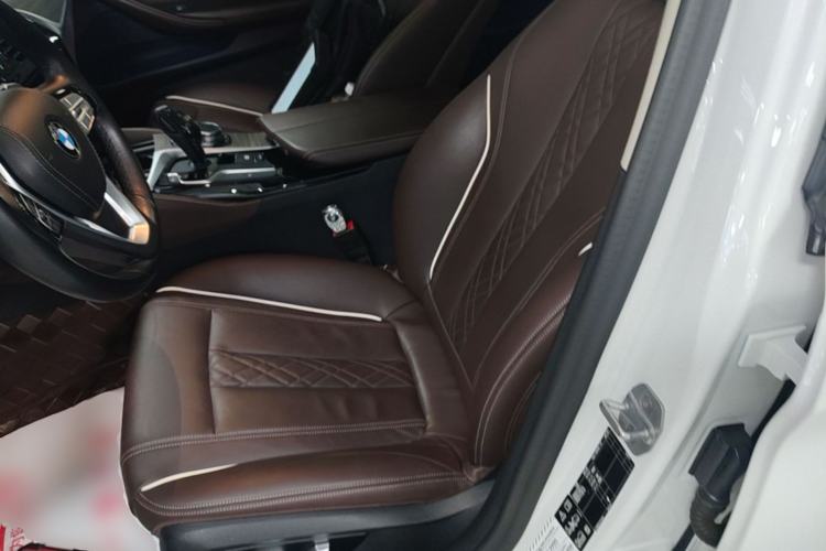 Used BMW 5 Series 2020 530Li xDrive Luxury Package Left Front Seat