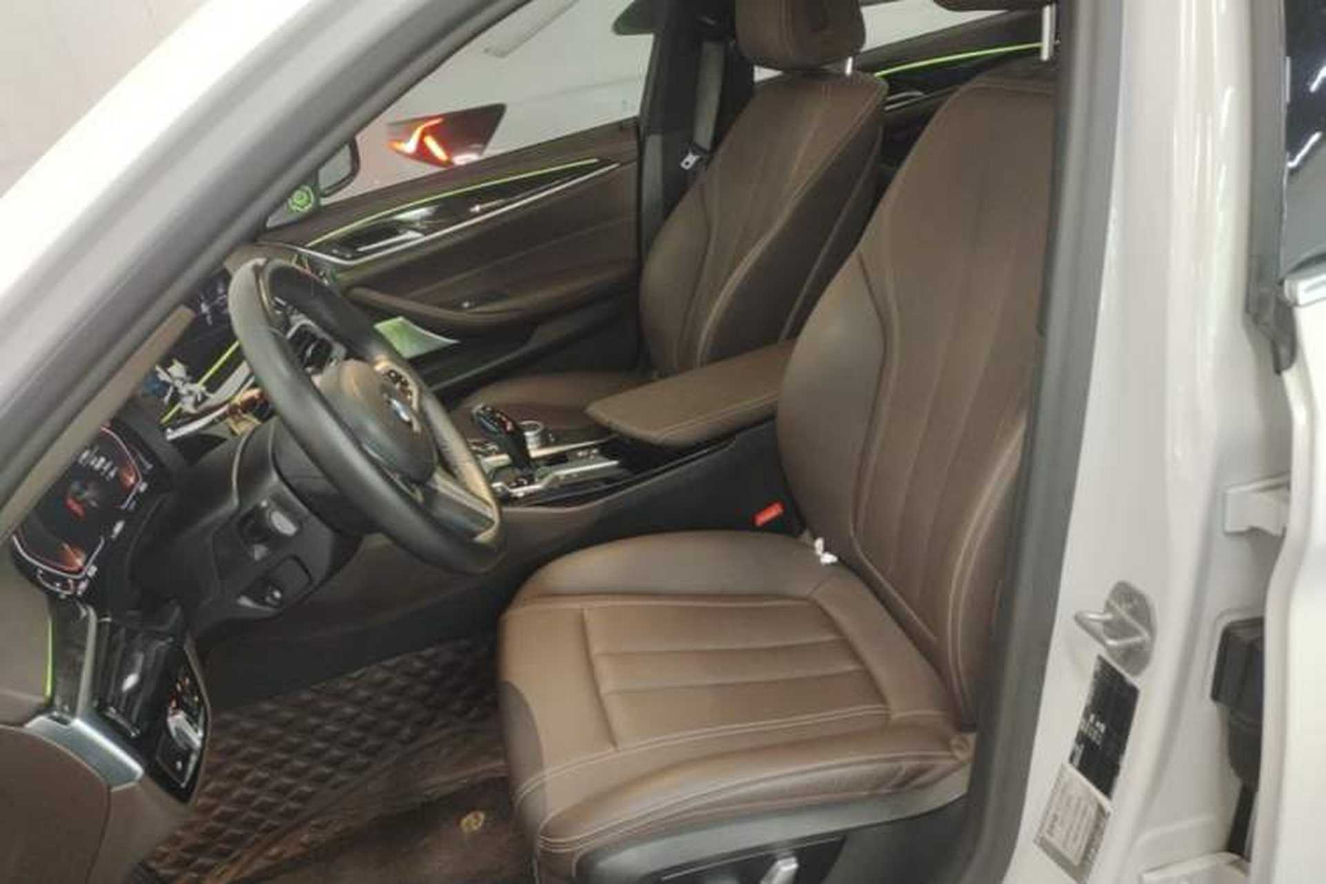 Used BMW 5 Series 2020 525Li M Sport Package Left Front Seat