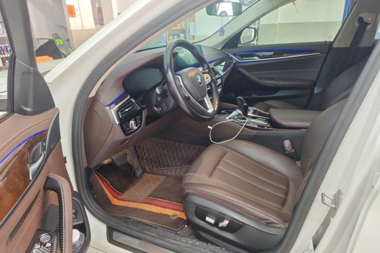 Used BMW 5 Series 2020 525Li Luxury Package Left Front Seat