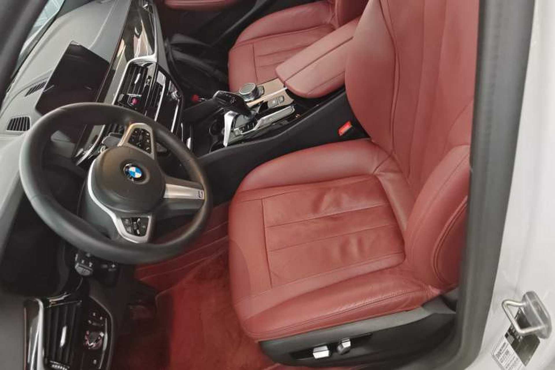 Used BMW 5 Series 2020 530Li Luxury Edition M Sport Package Left Front Seat