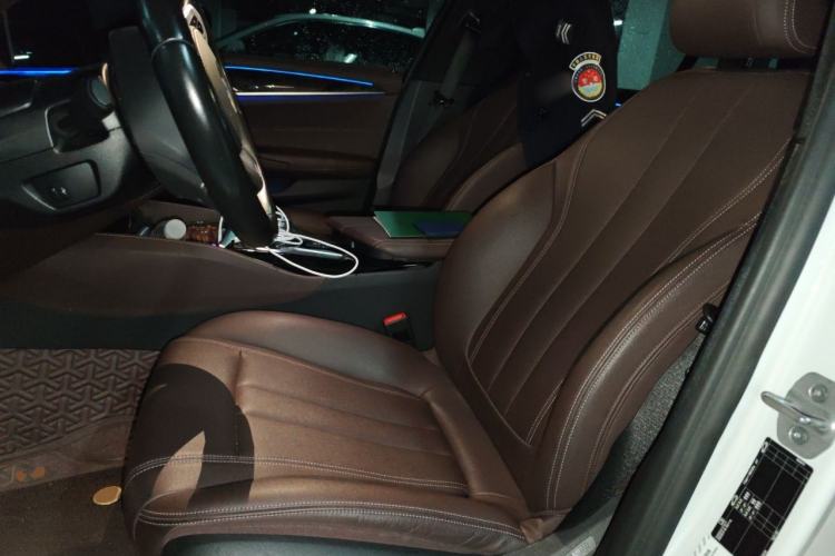 Used BMW 5 Series 2020 525Li M Sport Package Left Front Seat
