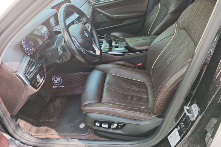 Used BMW 5 Series 2020 530Li Luxury Edition Premium Package Left Front Seat