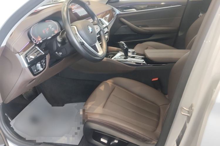 Used BMW 5 Series 2020 525Li Luxury Package Left Front Seat
