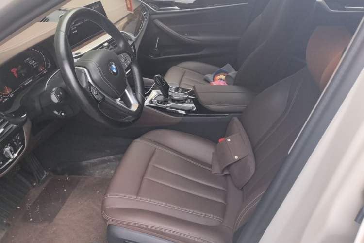 Used BMW 5 Series 2020 525Li Luxury Package Left Front Seat