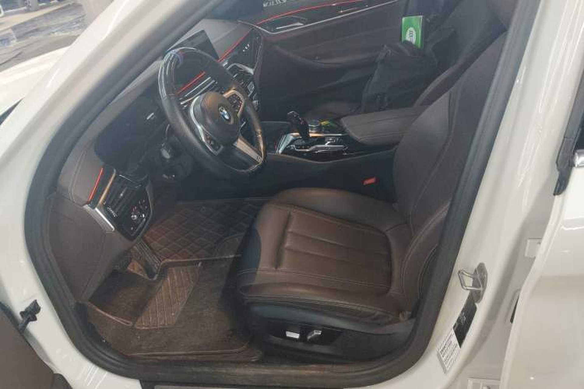 Used BMW 5 Series 2020 525Li M Sport Package Left Front Seat