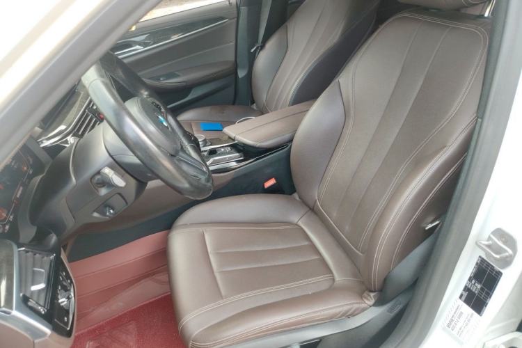 Used BMW 5 Series 2020 525Li M Sport Package Left Front Seat