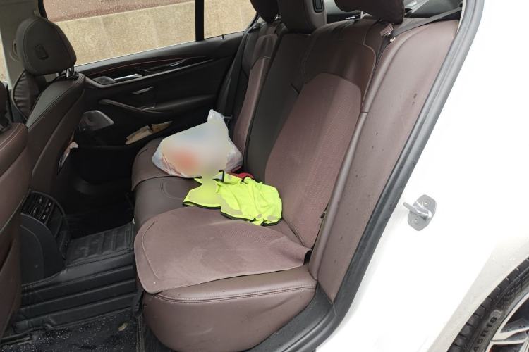 Used BMW 5 Series 2020 525Li Luxury Package Left Rear Seat