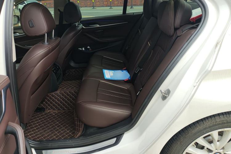 Used BMW 5 Series 2020 530Li Leading Edition Luxury Package Left Rear Seat