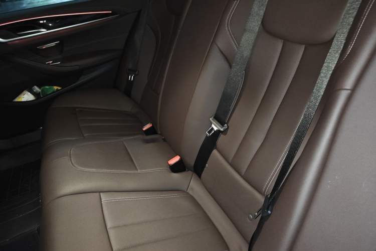 Used BMW 5 Series 2020 525Li M Sport Package Left Rear Seat