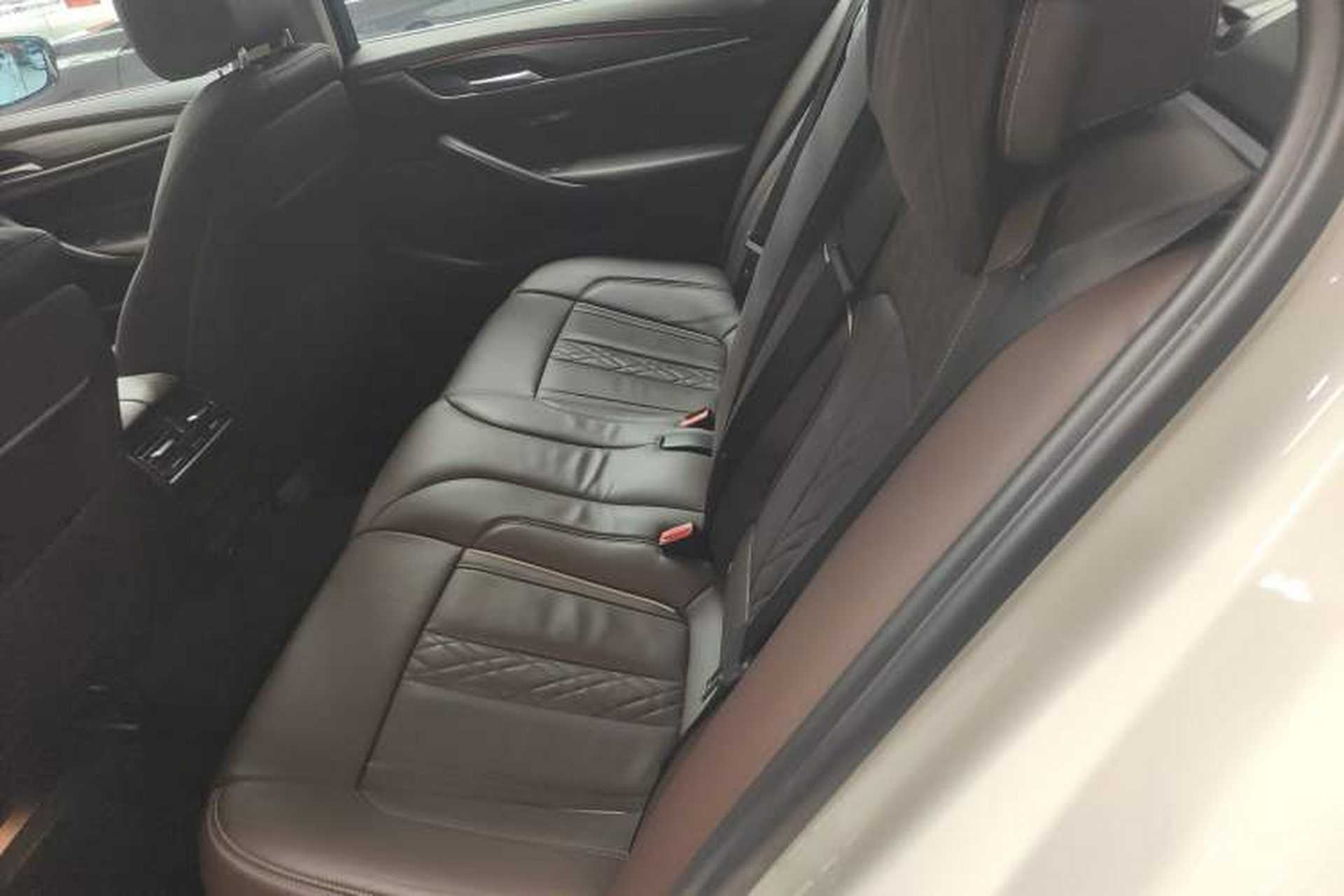 Used BMW 5 Series 2020 530Li Leading Edition Luxury Package Left Rear Seat