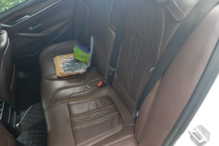 Used BMW 5 Series 2020 530Li Leading Model M Sport Package Left Rear Seat