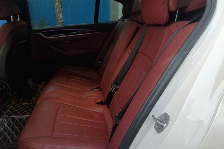 Used BMW 5 Series 2020 530Li Leading Model M Sport Package Left Rear Seat