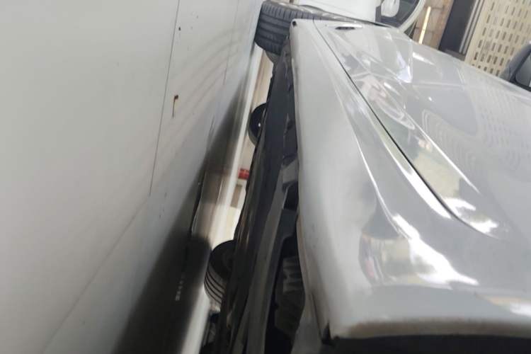 Used BMW 5 Series 2020 525Li M Sport Package Left Side Sill