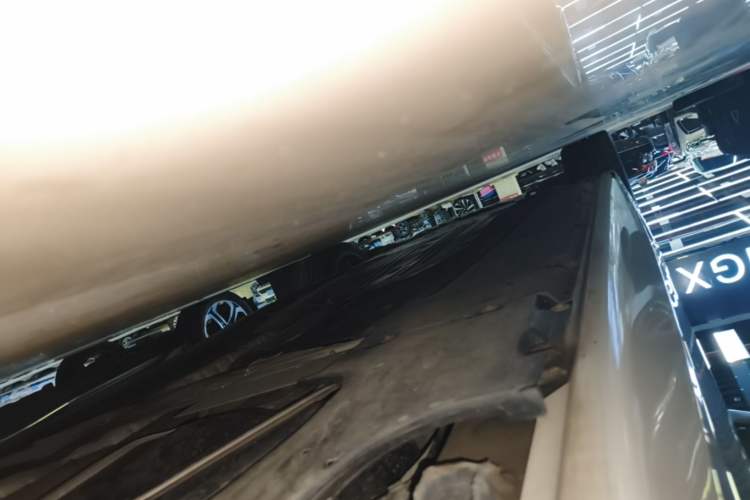 Used BMW 5 Series 2020 530Li Leading Model M Sport Package Left Side Sill