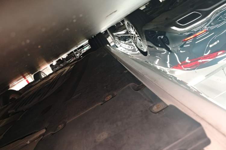 Used BMW 5 Series 2020 530Li Luxury Edition M Sport Package Left Side Sill