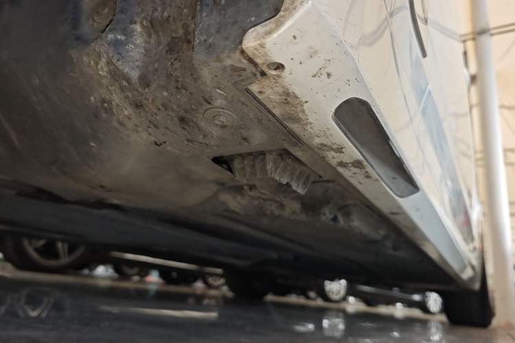 Used BMW 5 Series 2020 530Li Luxury Edition Premium Package Left Side Sill