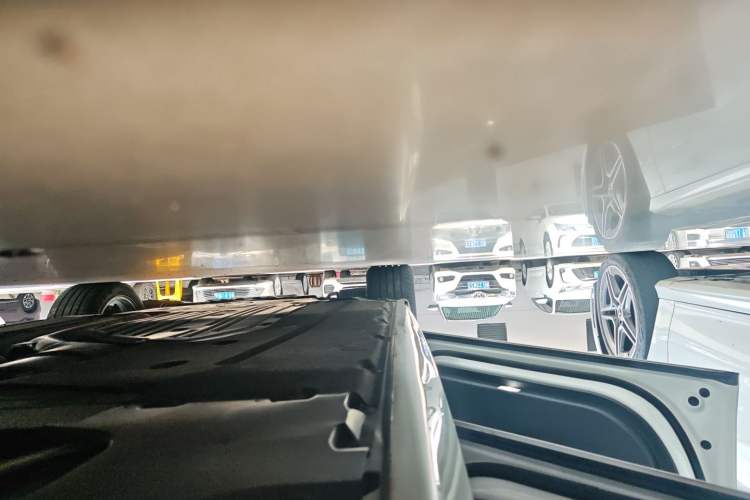 Used BMW 5 Series 2020 525Li M Sport Package Left Side Sill