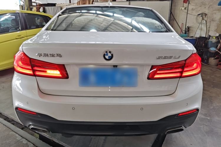 Used BMW 5 Series 2020 525Li M Sport Package Rear