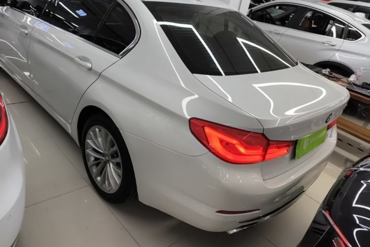 Used BMW 5 Series 2020 530Li Leading Edition Luxury Package Rear Left 45 Deg