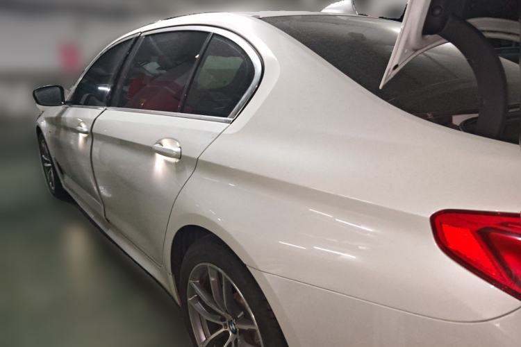 Used BMW 5 Series 2020 525Li M Sport Package Rear Left 45 Deg