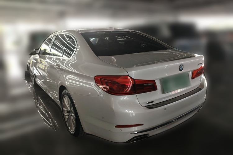 Used BMW 5 Series 2020 530Li xDrive Luxury Package Rear Left 45 Deg