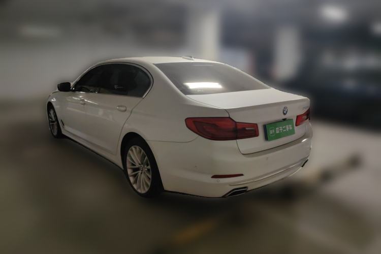 Used BMW 5 Series 2020 525Li Luxury Package Rear Left 45 Deg
