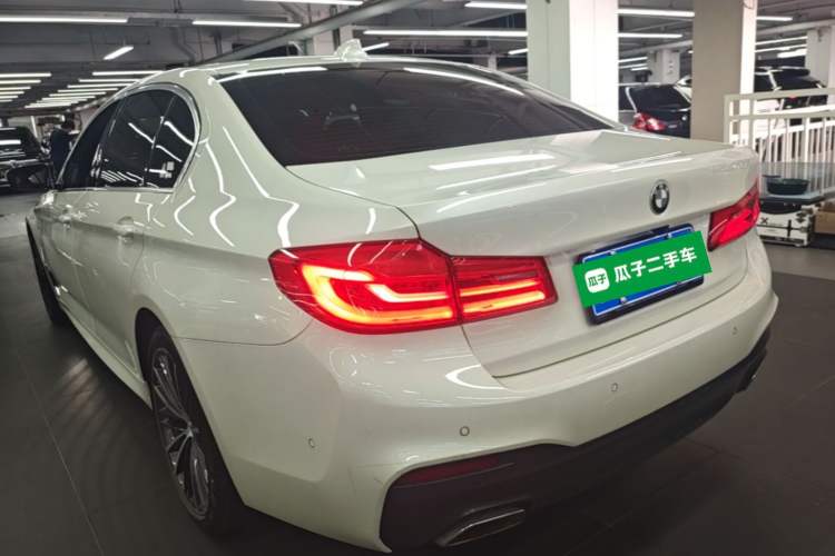 Used BMW 5 Series 2020 530Li Luxury Edition M Sport Package Rear Left 45 Deg