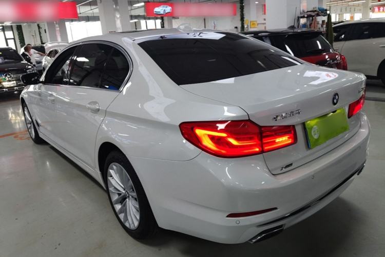 Used BMW 5 Series 2020 530Li xDrive Luxury Package Rear Left 45 Deg