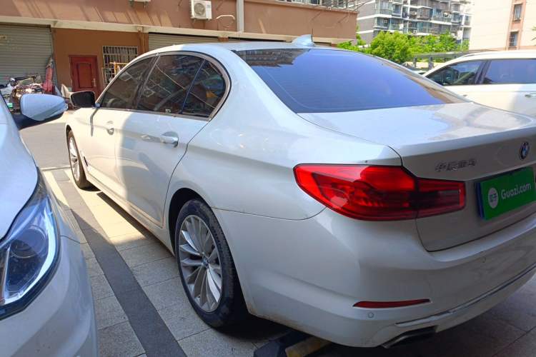 Used BMW 5 Series 2020 530Li Leading Edition Luxury Package Rear Left 45 Deg