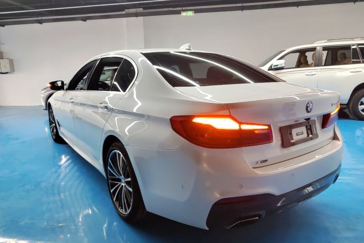 Used BMW 5 Series 2020 530Li xDrive M Sport Package Rear Left 45 Deg