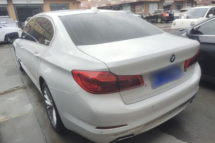 Used BMW 5 Series 2020 525Li Luxury Package Rear Left 45 Deg