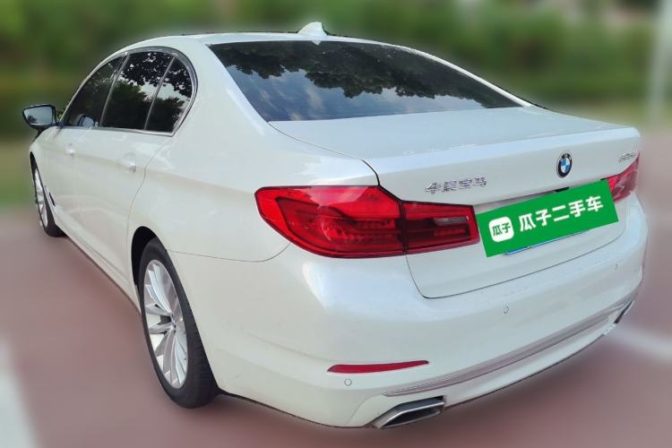 Used BMW 5 Series 2020 525Li Luxury Package Rear Left 45 Deg