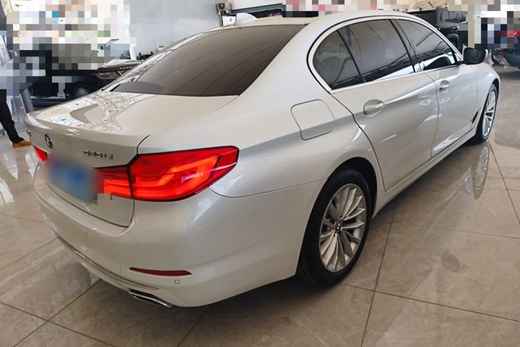 Used BMW 5 Series 2020 530Li Leading Edition Luxury Package Rear Right 45 Deg