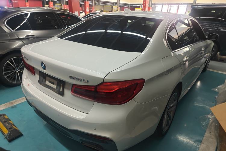 Used BMW 5 Series 2020 525Li M Sport Package Rear Right 45 Deg