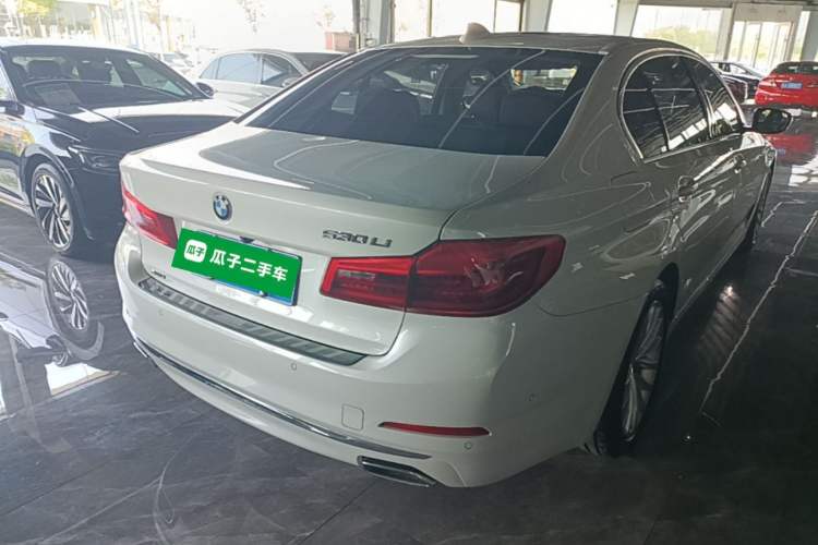 Used BMW 5 Series 2020 530Li xDrive Luxury Package Rear Right 45 Deg