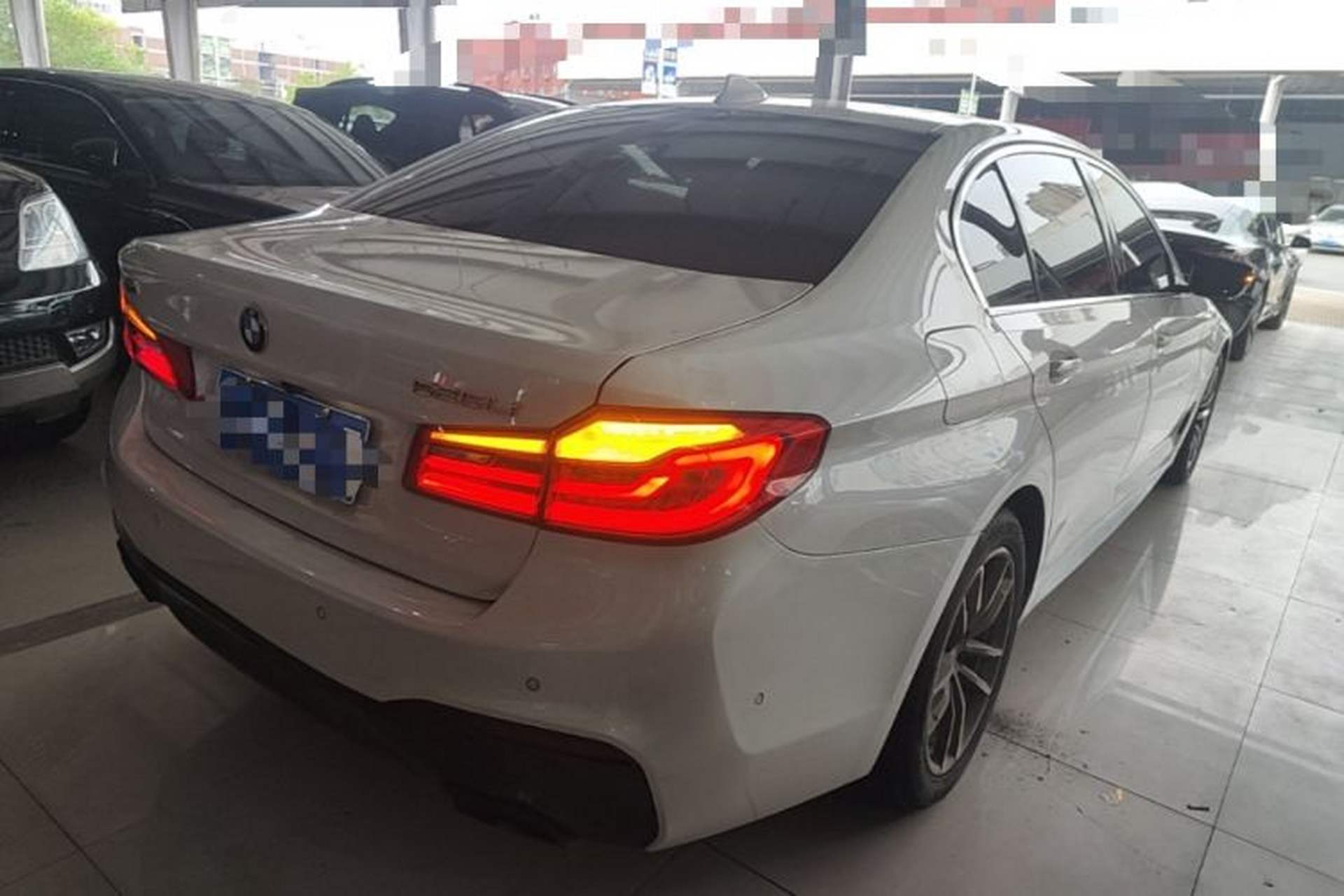 Used BMW 5 Series 2020 525Li M Sport Package Rear Right 45 Deg