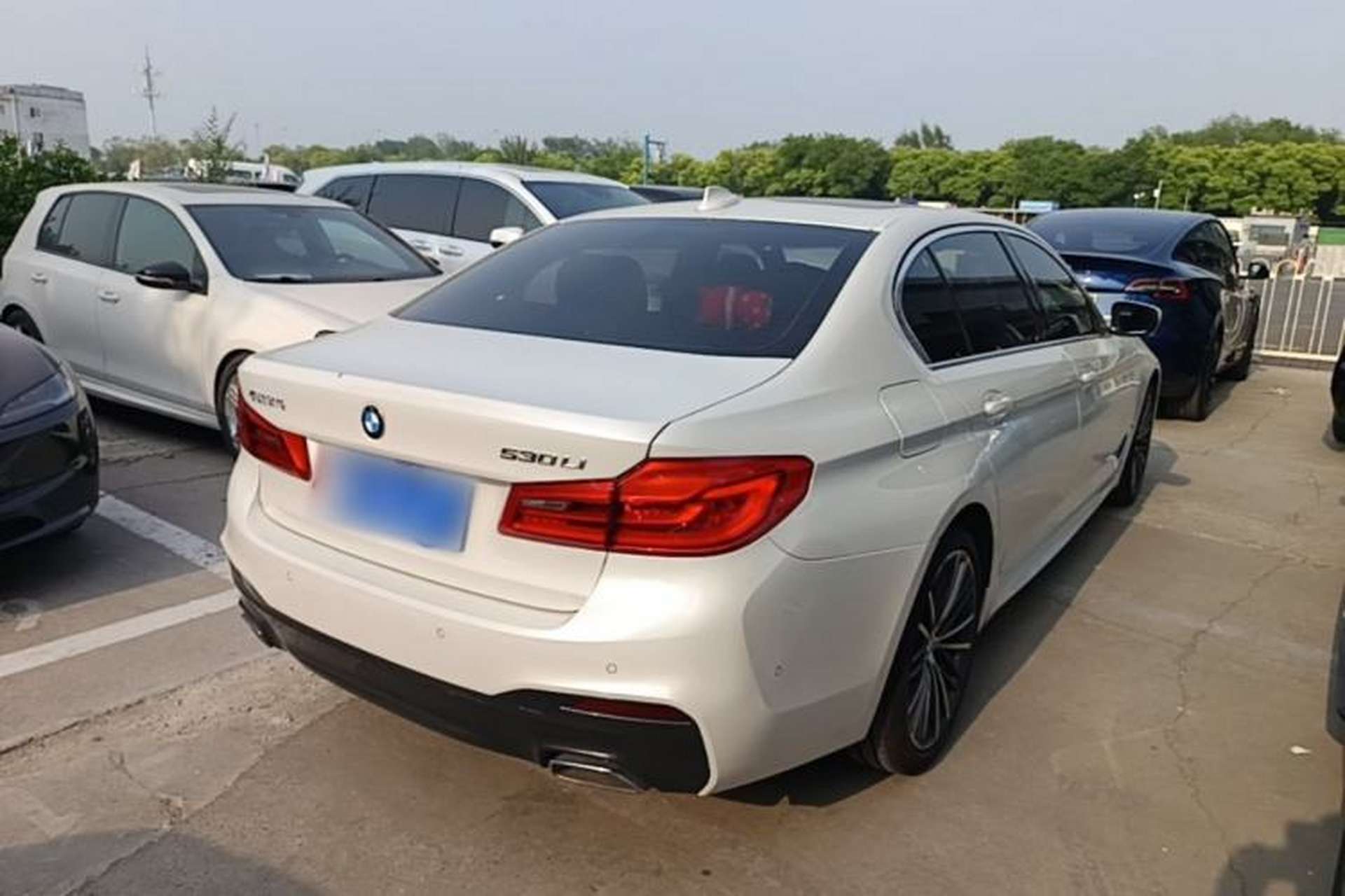 Used BMW 5 Series 2020 530Li Luxury Edition M Sport Package Rear Right 45 Deg