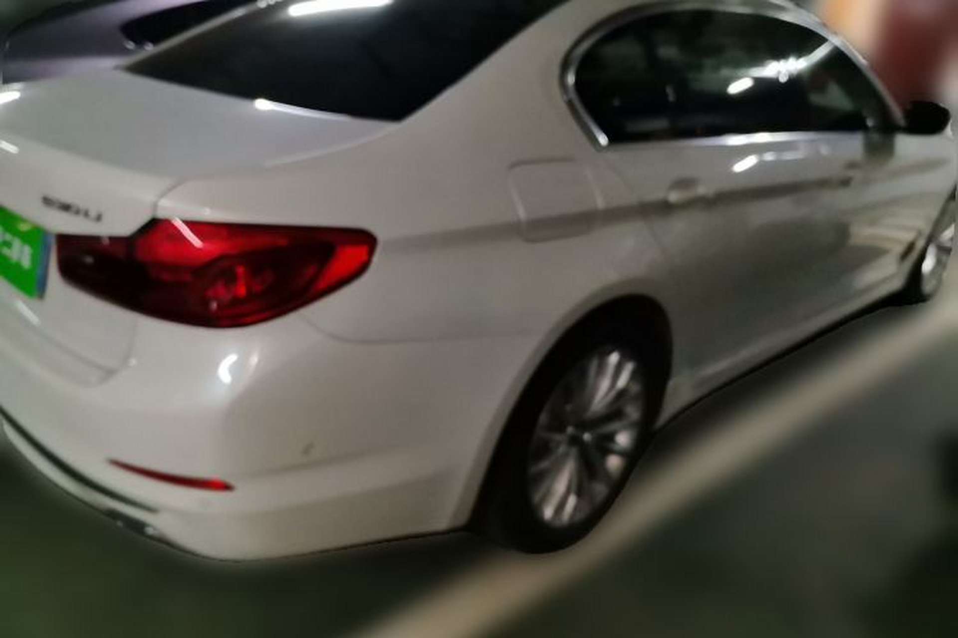 Used BMW 5 Series 2020 530Li xDrive Luxury Package Rear Right 45 Deg