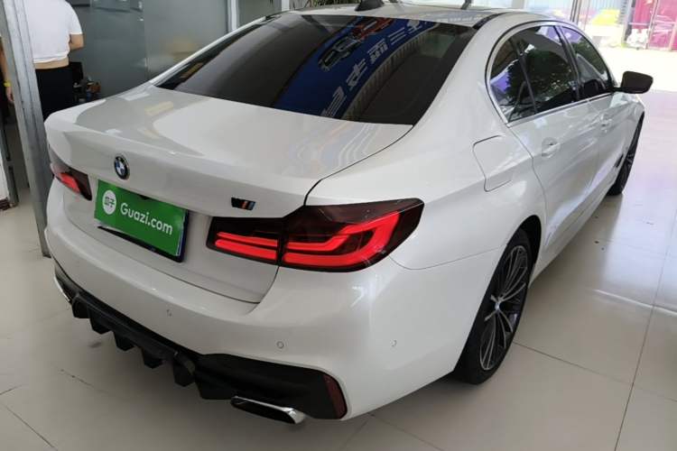 Used BMW 5 Series 2020 530Li Leading Model M Sport Package Rear Right 45 Deg