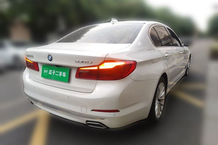 Used BMW 5 Series 2020 530Li Leading Edition Luxury Package Rear Right 45 Deg