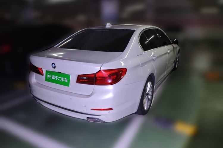 Used BMW 5 Series 2020 530Li Leading Edition Luxury Package Rear Right 45 Deg