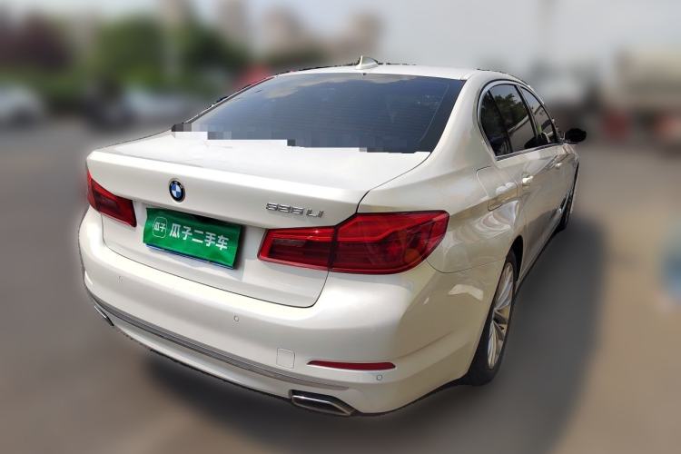 Used BMW 5 Series 2020 525Li Luxury Package Rear Right 45 Deg