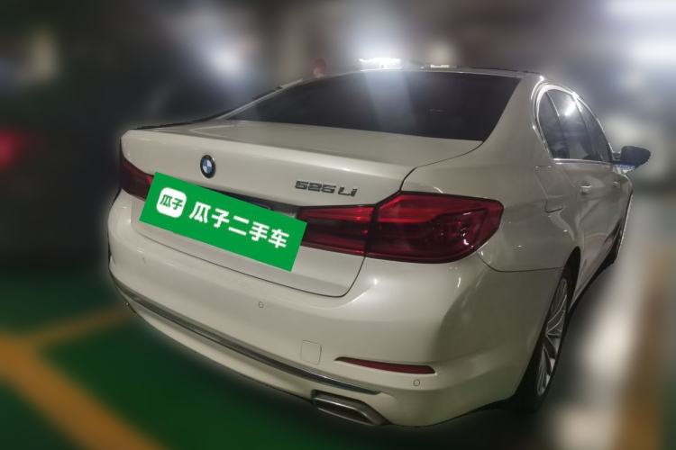 Used BMW 5 Series 2020 525Li Luxury Package Rear Right 45 Deg