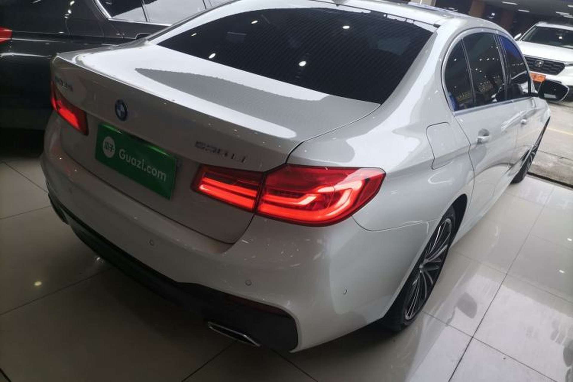 Used BMW 5 Series 2020 530Li Leading Model M Sport Package Rear Right 45 Deg
